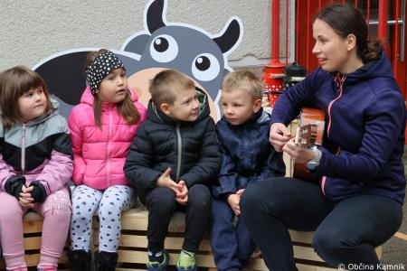 V Vrtcu Antona Medveda Kamnik že začeli odštevati do Tradicionalnega slovenskega zajtrka (3)